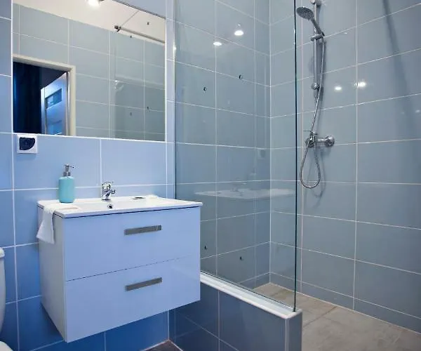 Nowy Rynek Apartment *